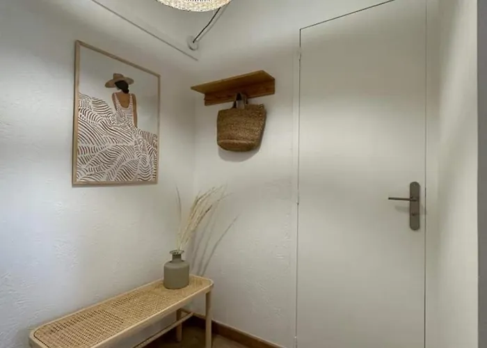 Le Claridge - 4 Prs - Clim - Balcon - 5 Min Plages Διαμέρισμα *