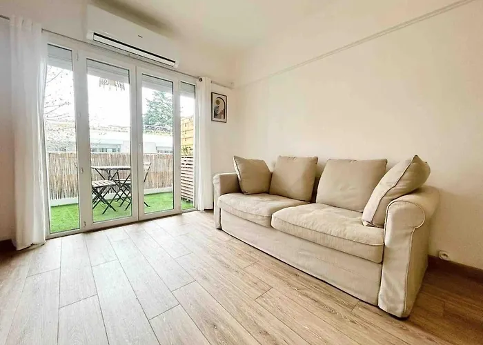 Le Claridge - 4 Prs - Clim - Balcon - 5 Min Plages Διαμέρισμα Αντίμπ