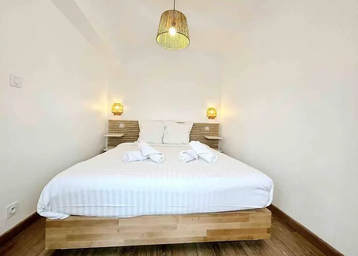 Διαμέρισμα Le Claridge - 4 Prs - Clim - Balcon - 5 Min Plages Αντίμπ