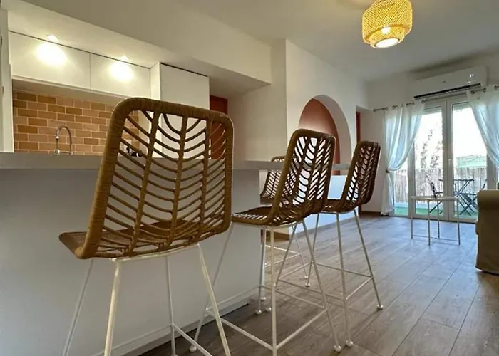 Διαμέρισμα Le Claridge - 4 Prs - Clim - Balcon - 5 Min Plages Αντίμπ