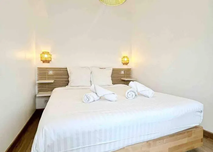 Le Claridge - 4 Prs - Clim - Balcon - 5 Min Plages * Αντίμπ